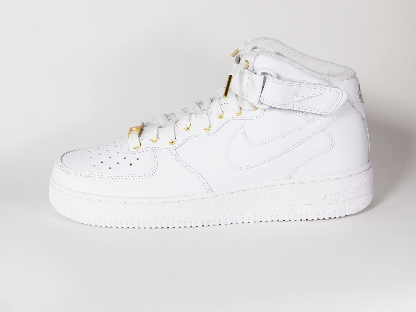 Custom Air Force 1 Mid White & Gold (Mens)