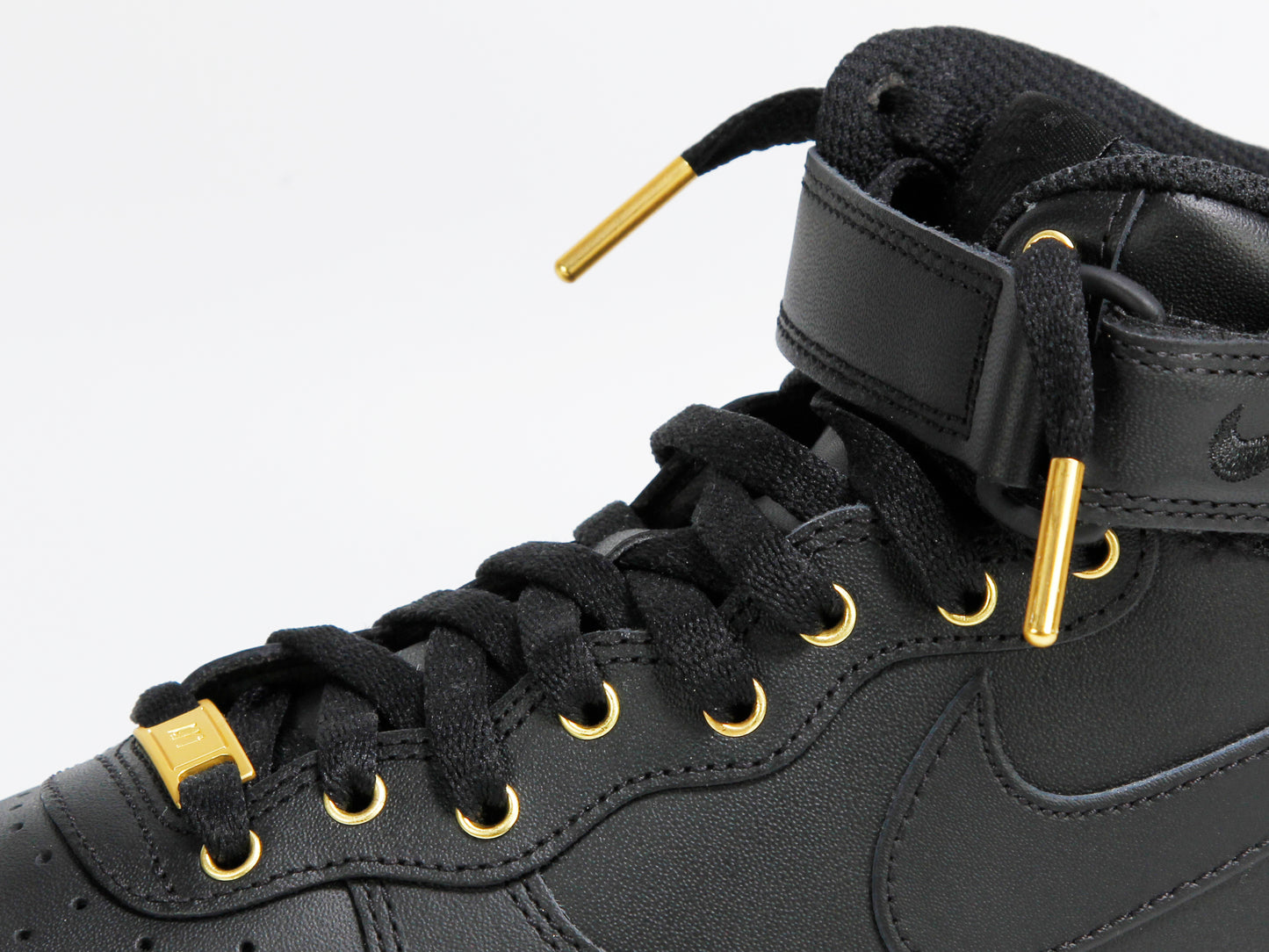 Custom Air Force 1 Mid Black & Gold (MENS)